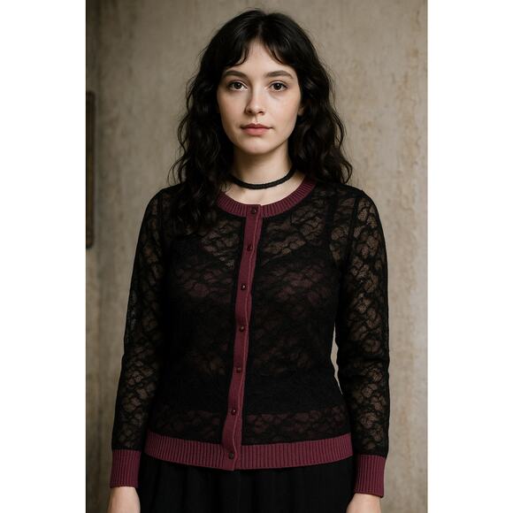 Snapfront Plum w black lace overlay Cardigan XL preppygoth witchy dark moody - Picture 1 of 8
